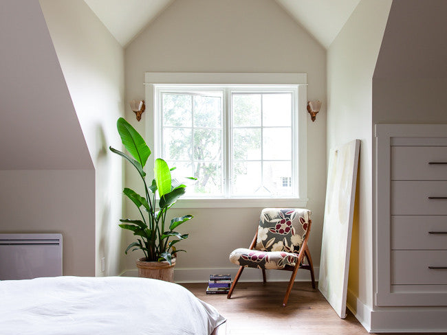5 Ways to Master Slanted Ceilings