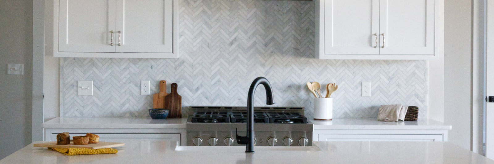 Crafting a Farmhouse Oasis